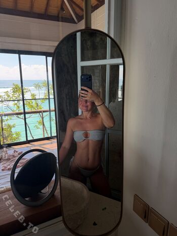 Full leaked Majaaleonie page private onlyfans photo