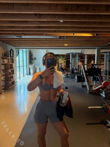 Full leaked Majaaleonie private onlyfans photo