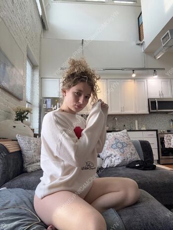 Full leaked Makenna dean page private onlyfans photo