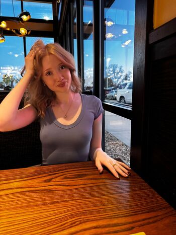 Full leaked Makenna kelly private onlyfans photo