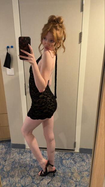 Full leaked Makenna kelly private onlyfans photo
