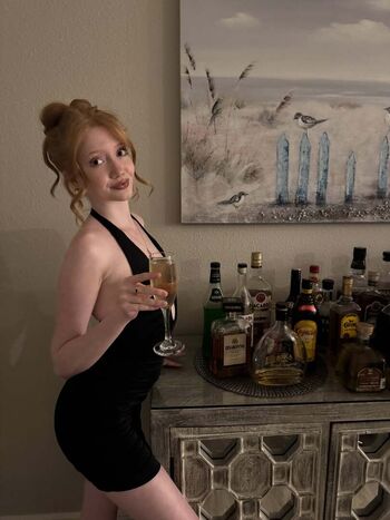 Full leaked Makenna kelly lifewithmak private onlyfans photo