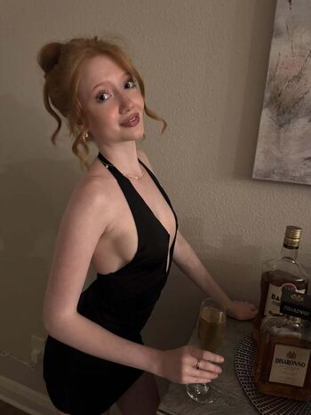 Full leaked Makenna kelly lifewithmak private onlyfans photo