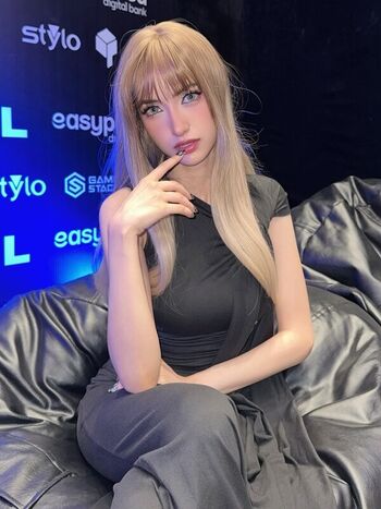 Full leaked Makimaxsan private onlyfans photo