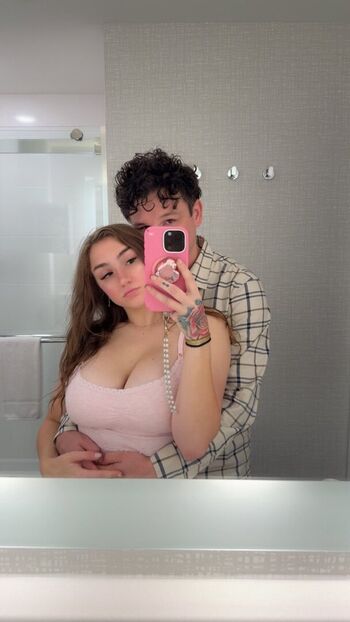 Full leaked Makingmaggie private onlyfans photo