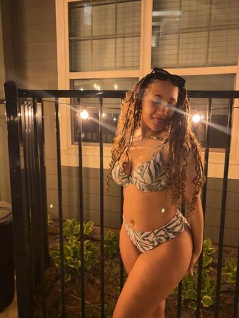 Full leaked Makylacurry private onlyfans photo