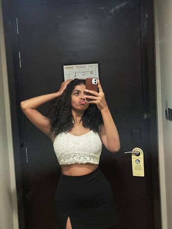 Full leaked Malavika page private onlyfans photo