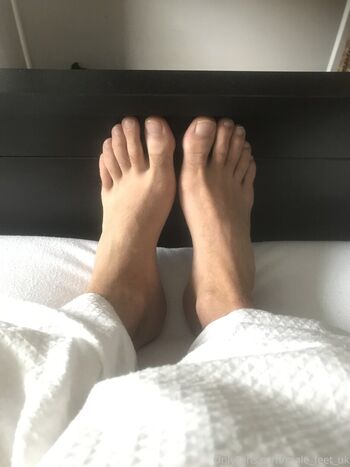 Full leaked Male feet uk private onlyfans photo