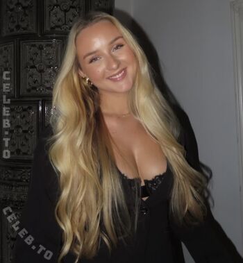 Full leaked Malene johanson page private onlyfans photo