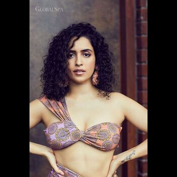 Full leaked Malhotra private onlyfans photo