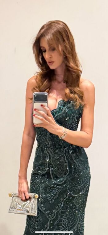 Full leaked Malika menard private onlyfans photo