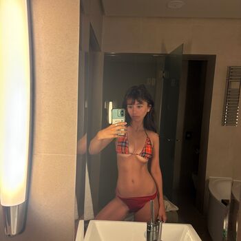 Full leaked Malina weissman page private onlyfans photo