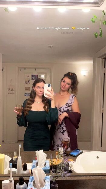 Full leaked Mallory m private onlyfans photo