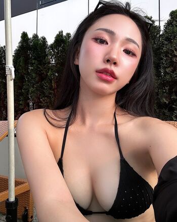 Full leaked Mallow ksy private onlyfans photo