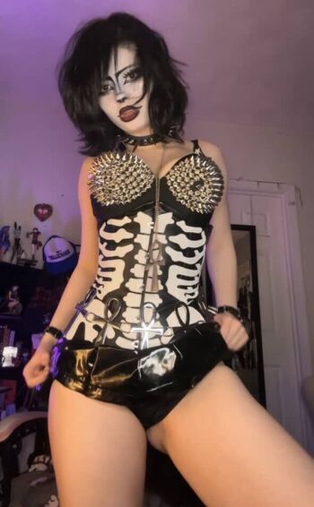 Full leaked Malmalirl private onlyfans photo