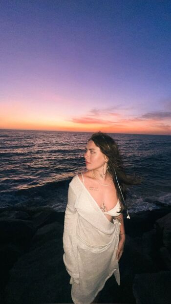 Full leaked Malu paris page private onlyfans photo