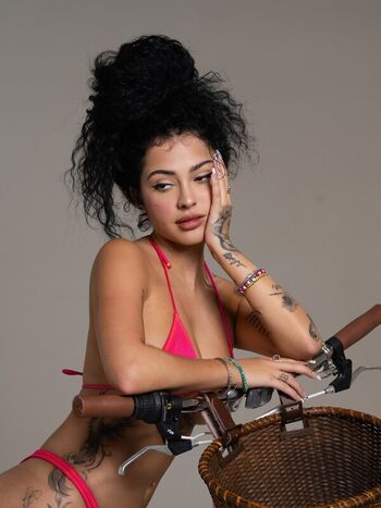 Full leaked Malu trevejo page private onlyfans photo
