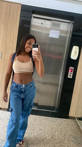 Full leaked Malukinha private onlyfans photo