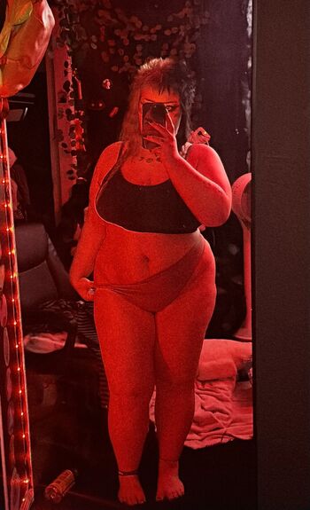Full leaked Mama boner private onlyfans photo