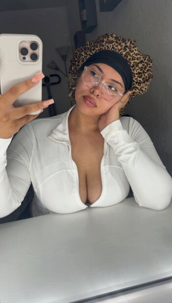 Full leaked Mama e private onlyfans photo