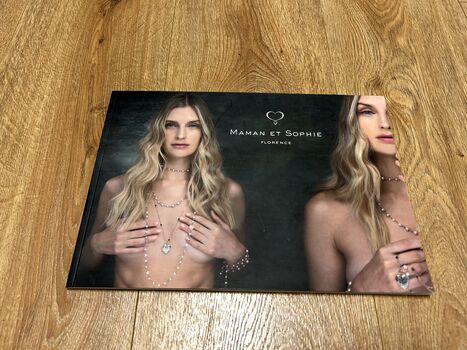 Full leaked Maman sophie private onlyfans photo