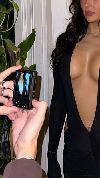 Full leaked Manjolamuriqi page private onlyfans photo