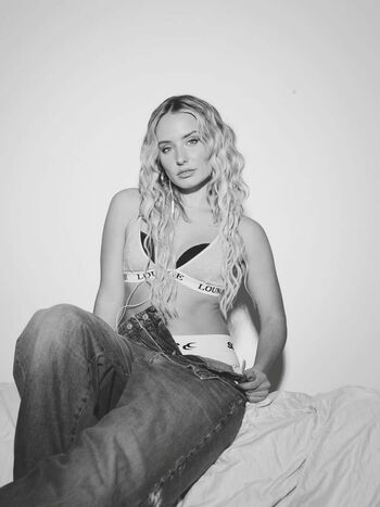 Full leaked Manon delsolll private onlyfans photo