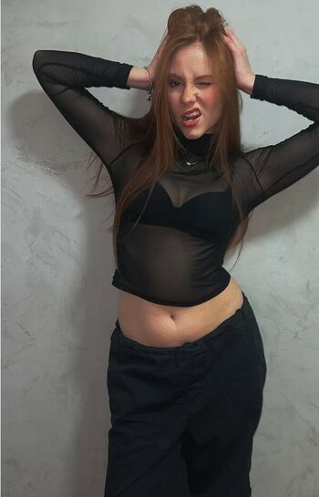 Full leaked Manu blear private onlyfans photo