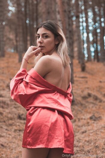 Manuela Velez