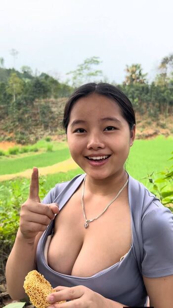 Full leaked Maobushcrafts private onlyfans photo