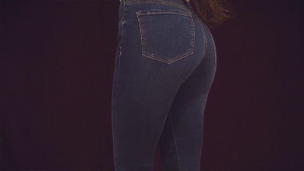 Full leaked Maple whispers private onlyfans photo