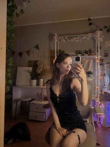 Full leaked Maroasmr private onlyfans photo