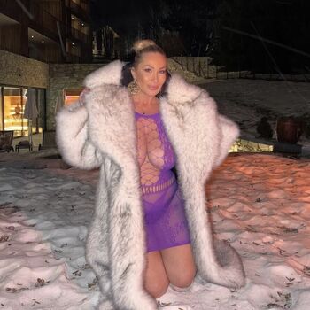 Full leaked Mara traversi private onlyfans photo