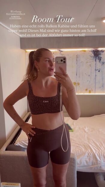 Full leaked Maren wolf page private onlyfans photo