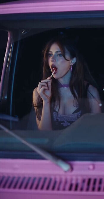 Full leaked Margaret qualley page private onlyfans photo