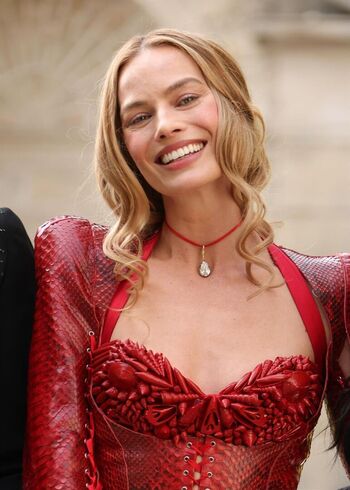 Margot Robbie
