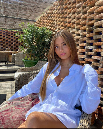 Full leaked Margot sustrac private onlyfans photo