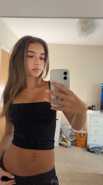 Full leaked Margotellis private onlyfans photo