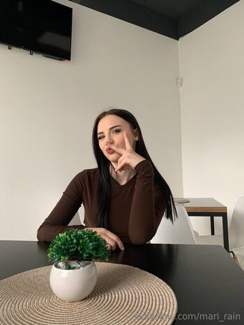 Full leaked Mari moon page private onlyfans photo