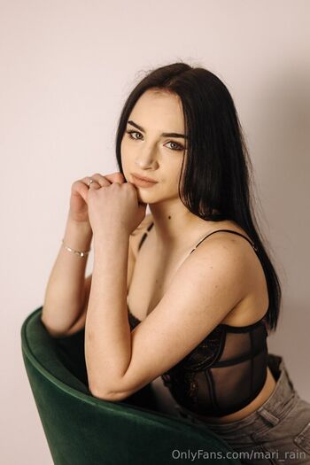 Full leaked Mari moon private onlyfans photo