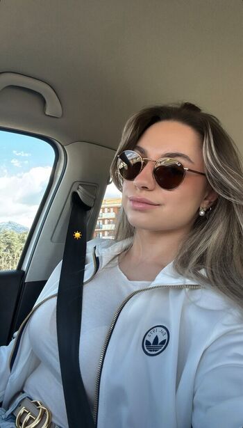 Full leaked Mari private onlyfans photo