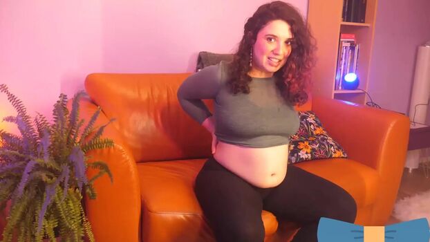 Full leaked Maria belly private onlyfans photo