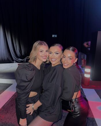 Full leaked Maria brun page private onlyfans photo