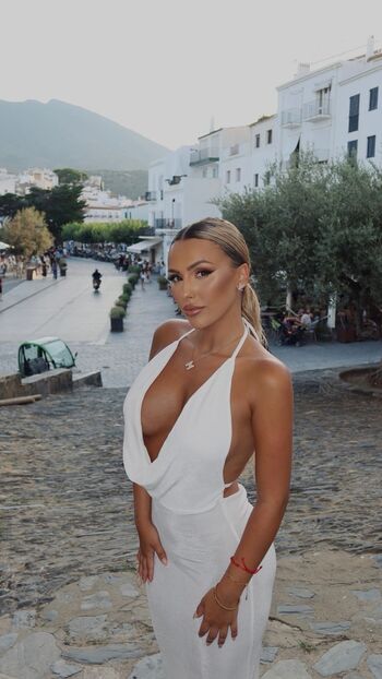 Full leaked Maria brun page private onlyfans photo