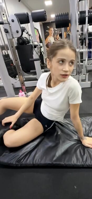 Full leaked Maria nicolly e maria emanuelly private onlyfans photo