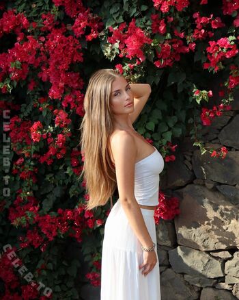 Full leaked Mariablaa private onlyfans photo