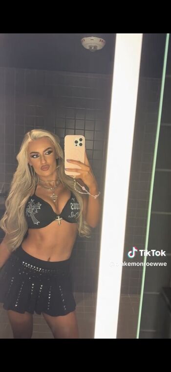 Full leaked Mariah may  page private onlyfans photo