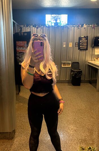 Full leaked Mariahhxlynn private onlyfans photo