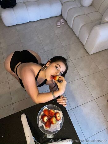 Full leaked Marianahoyosr private onlyfans photo
