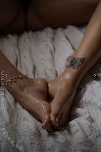 Marie French Feetgirl